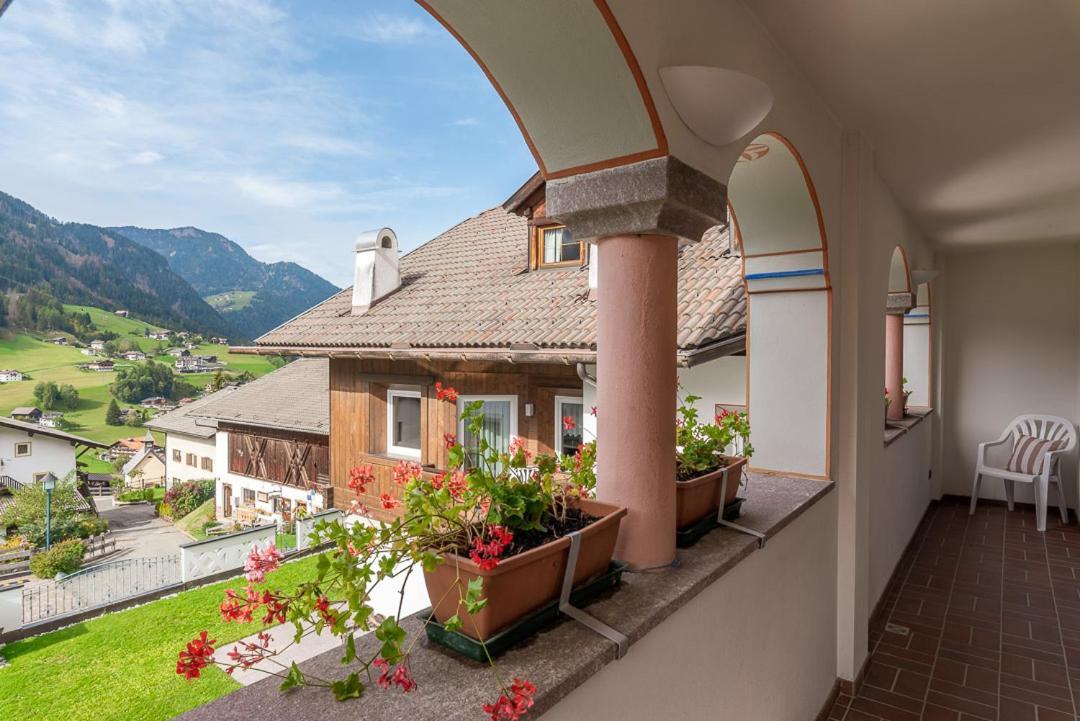 Residence Prapoz Ortisei Bagian luar foto